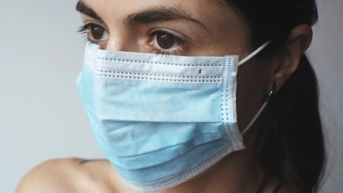 Ochraňte sebe a své nejbližší – noste roušky a respirátory | Editorial HMG Ochraňte sebe a své nejbližší – noste roušky a respirátory | Editorial HMG